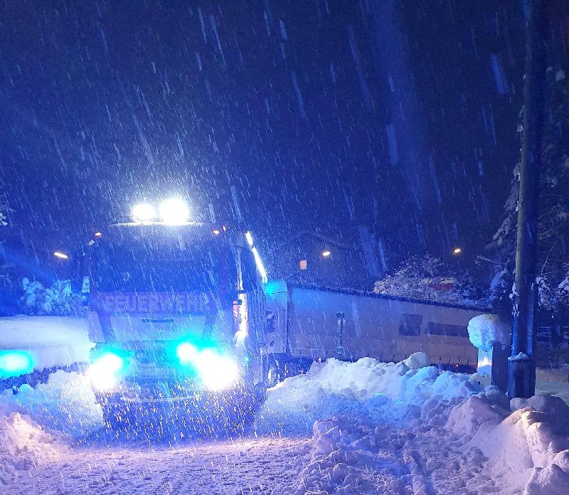 Schnee Dauereinsatz in der Stadt Villach (Bild 2)